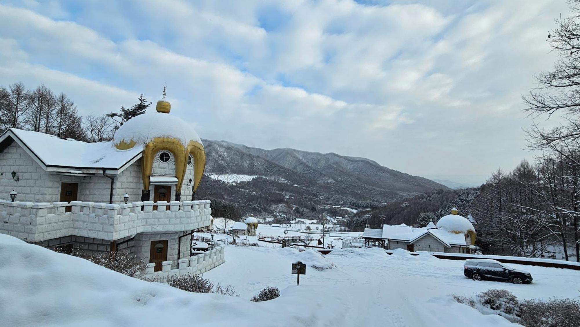 Elf Resort Hotel 平昌郡 エクステリア 写真