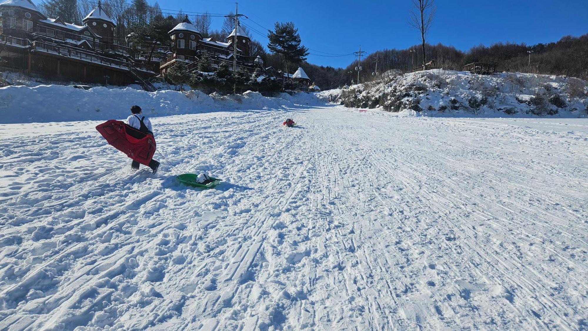 Elf Resort Hotel 平昌郡 エクステリア 写真